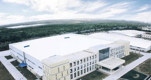 批量制造燈塔工廠 工業富聯發布十大數字化轉型標桿案例，助力經緯編布銷售行業升級